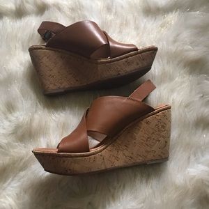 Size 8 Born leather cross strap wedges